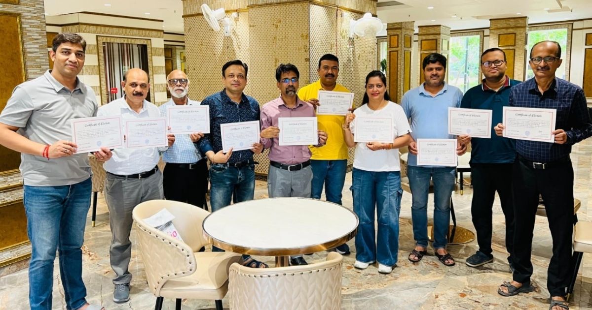 फ्रेंच अपार्टमेंट में नवनिर्वाचित एओए टीम ने संभाली कमान, प्रशांत बने अध्यक्ष